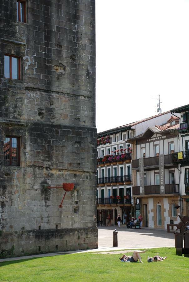 Hostal Zaragoza Hondarribia Exteriör bild